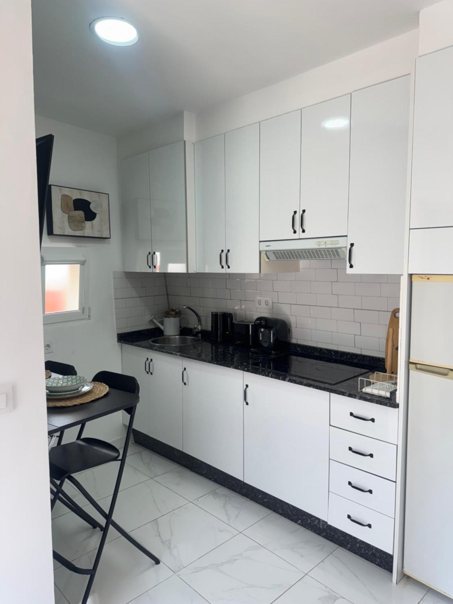 Casa Callao 16 Con Patio Vigo Exterior photo